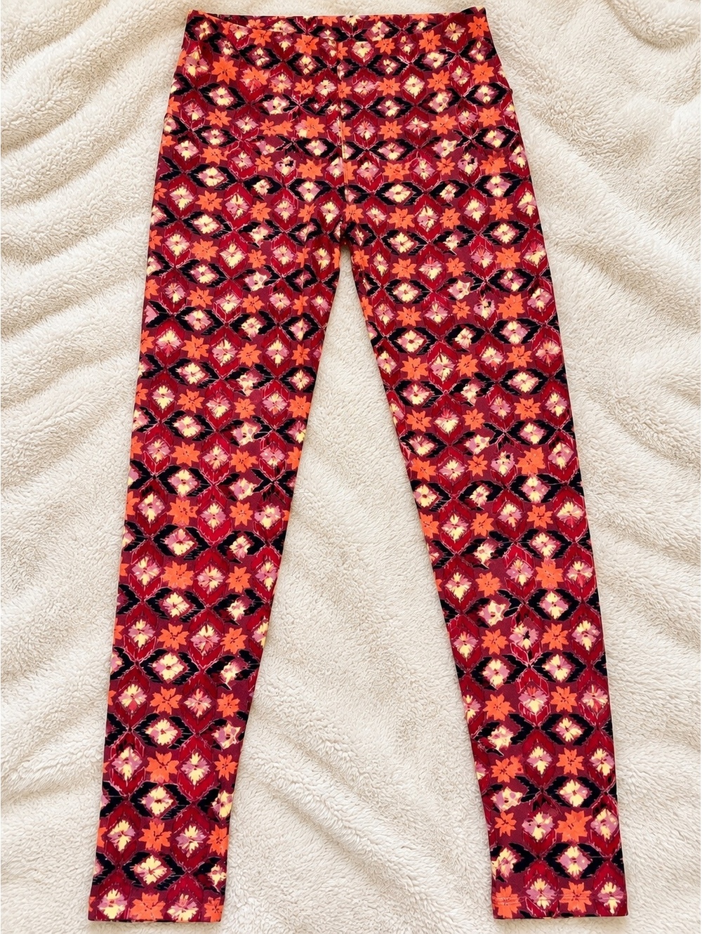 Lularoe Tall & Curvy Leggings with Red and Orange Floral Pattern